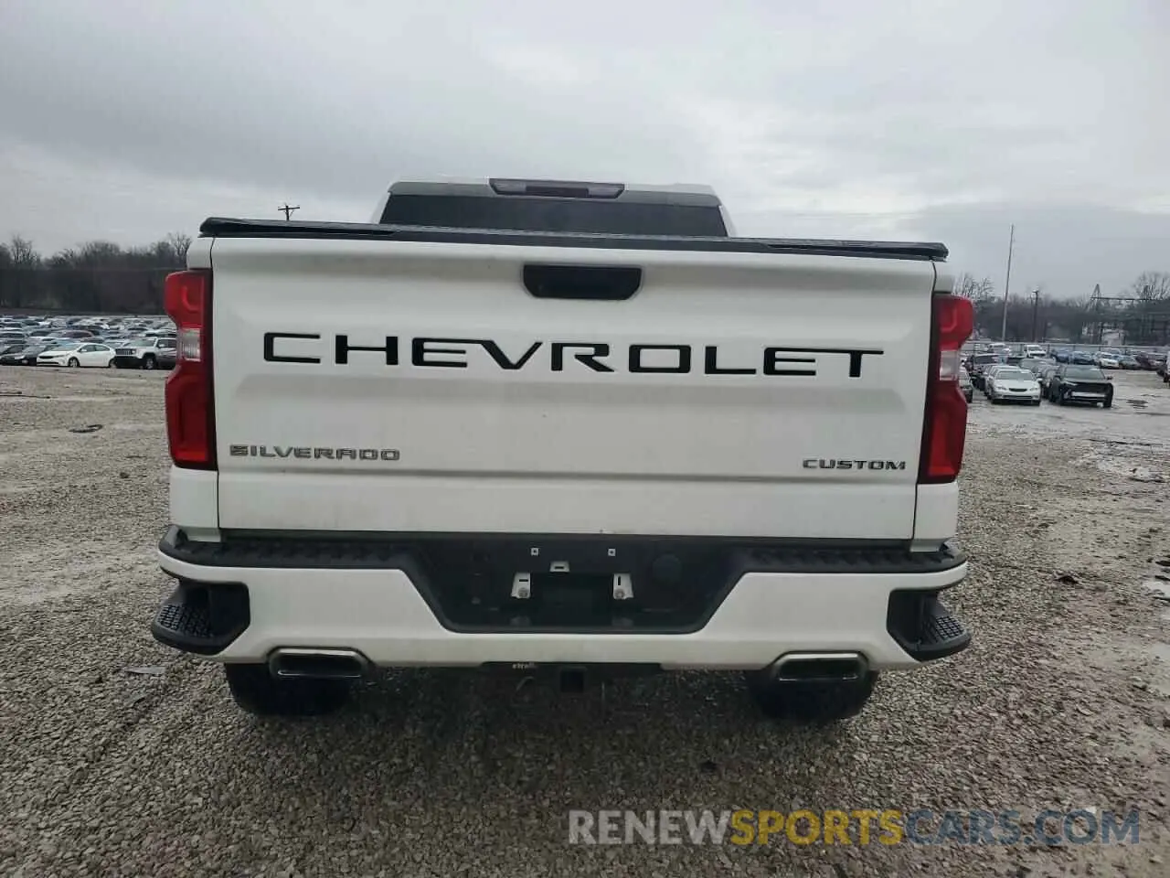 6 Photograph of a damaged car 3GCUYBEF5KG103500 CHEVROLET ALL Models 2019