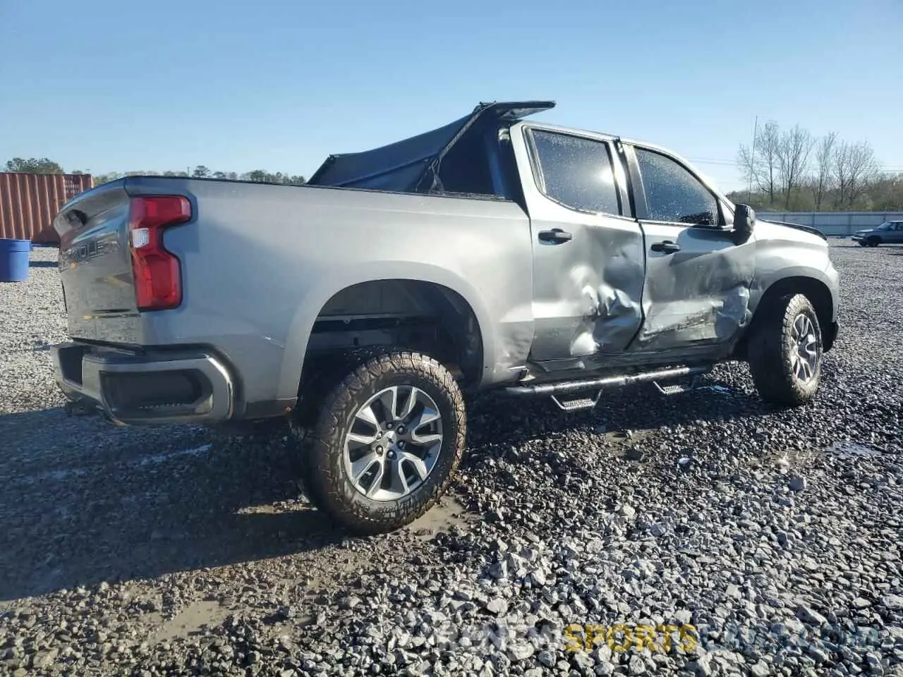 3 Photograph of a damaged car 3GCUYBEF5KG296313 CHEVROLET ALL Models 2019