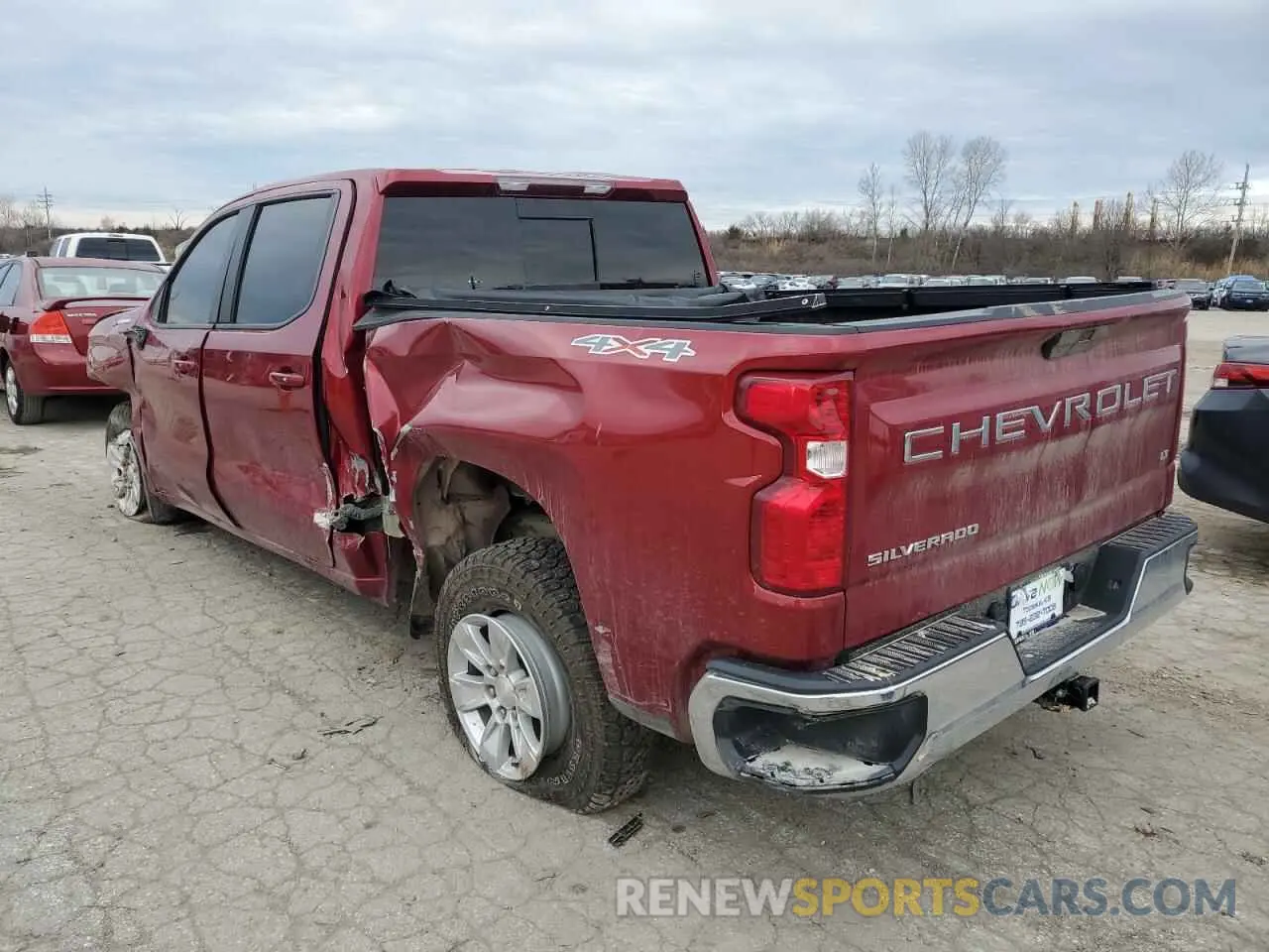 2 Photograph of a damaged car 3GCUYDED0KG125950 CHEVROLET ALL Models 2019