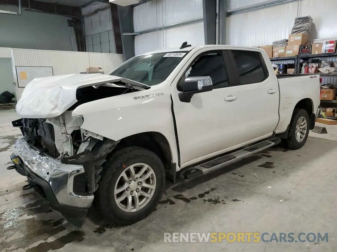 1 Photograph of a damaged car 3GCUYDED0KG256988 CHEVROLET ALL Models 2019