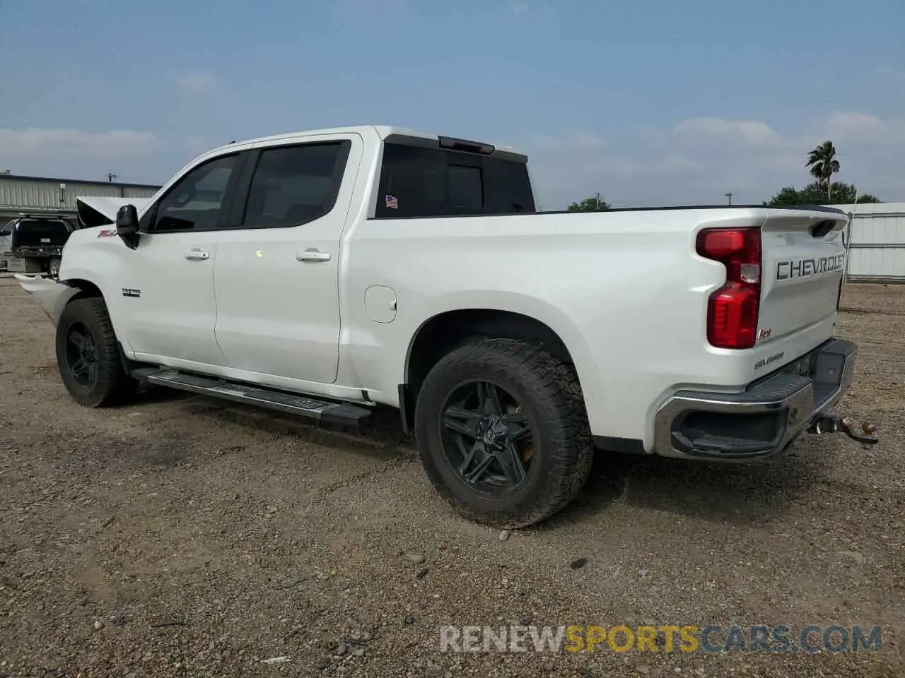 2 Photograph of a damaged car 3GCUYDED1KG280331 CHEVROLET ALL Models 2019