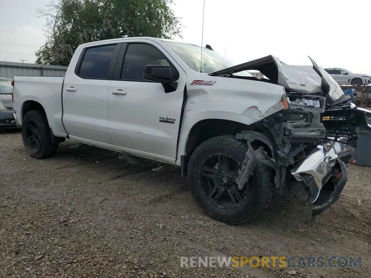 4 Photograph of a damaged car 3GCUYDED1KG280331 CHEVROLET ALL Models 2019