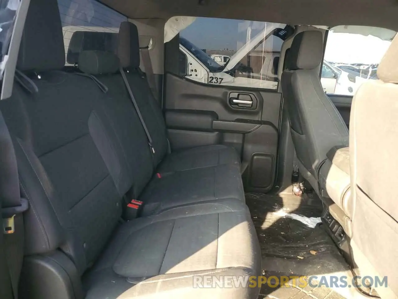 10 Photograph of a damaged car 3GCUYDED2KG258063 CHEVROLET ALL Models 2019