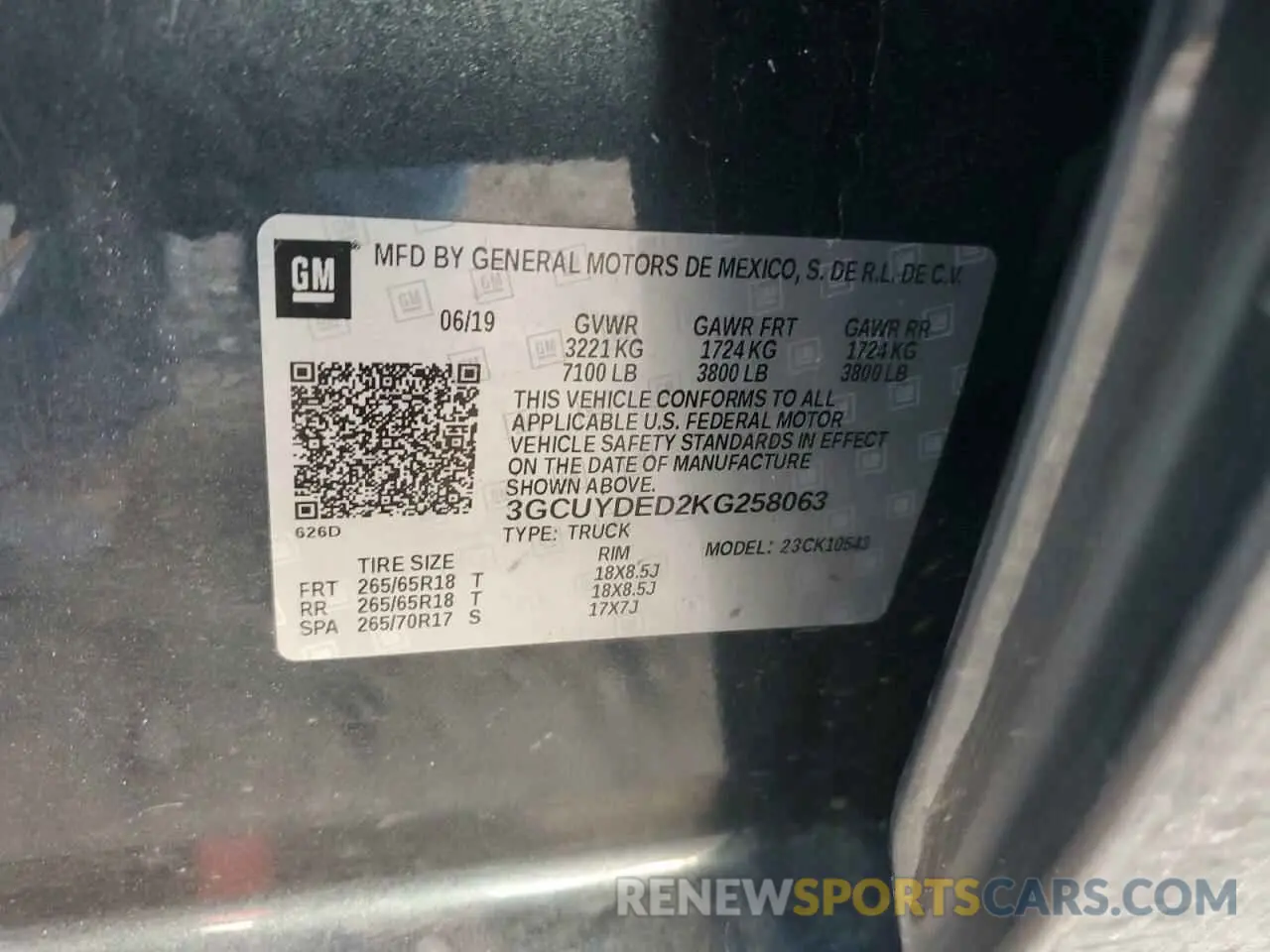 12 Photograph of a damaged car 3GCUYDED2KG258063 CHEVROLET ALL Models 2019