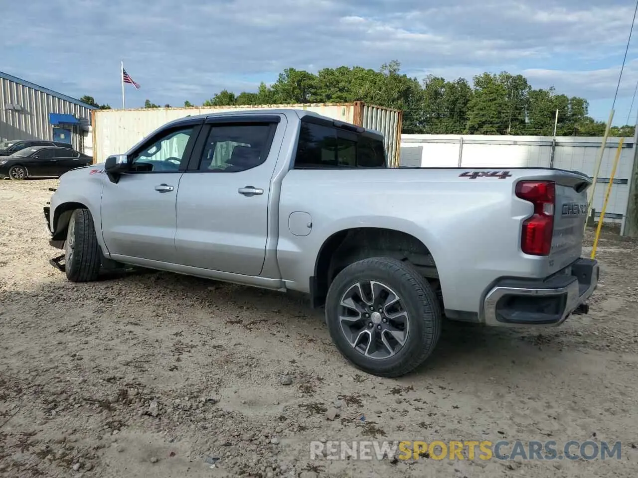 2 Photograph of a damaged car 3GCUYDED4KG113297 CHEVROLET ALL Models 2019