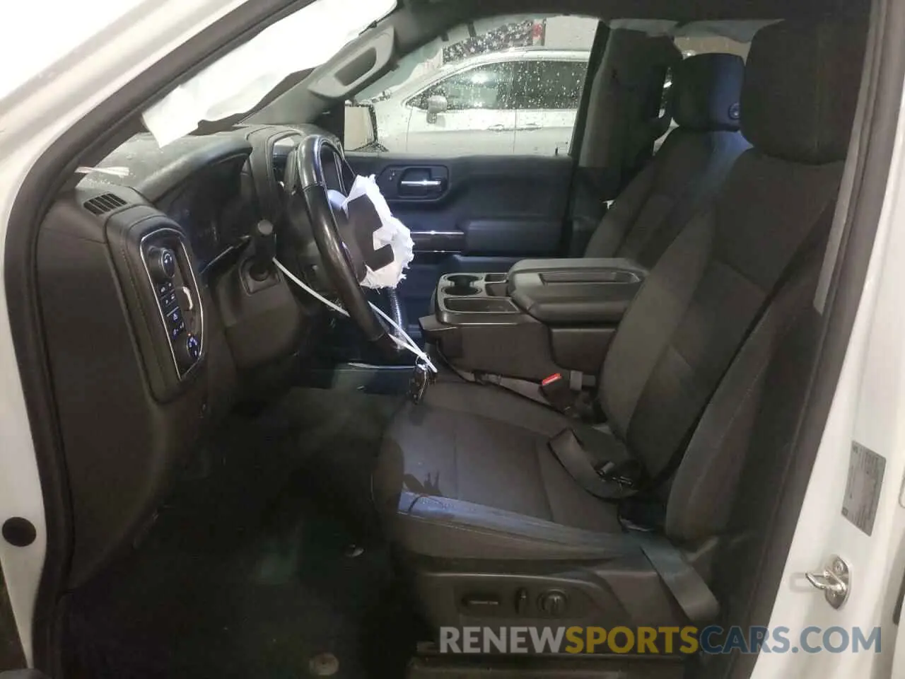 7 Photograph of a damaged car 3GCUYDED6KG252749 CHEVROLET All Models 2019