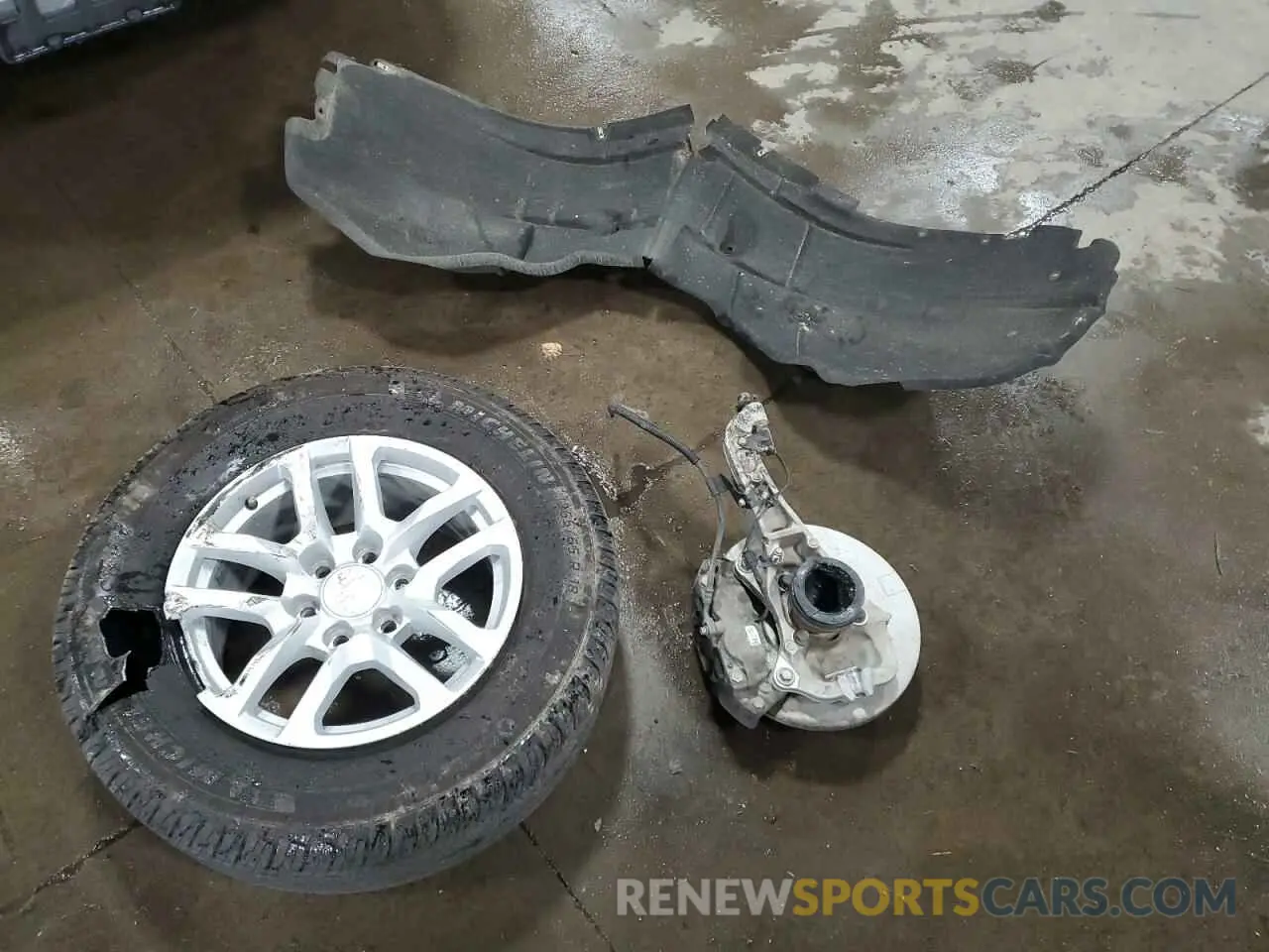 13 Photograph of a damaged car 3GCUYDED7KG105405 CHEVROLET ALL Models 2019
