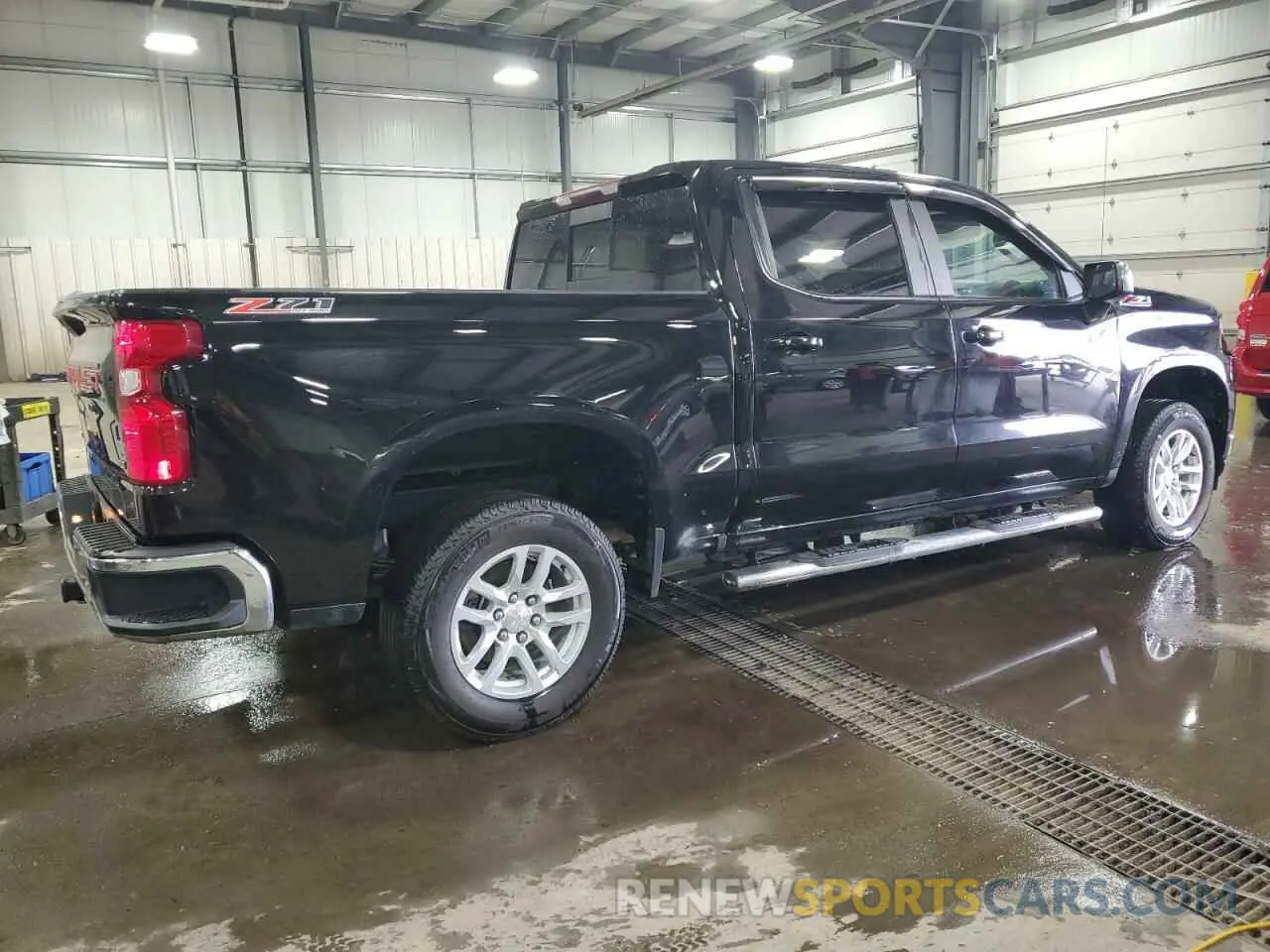 3 Photograph of a damaged car 3GCUYDED7KG105405 CHEVROLET ALL Models 2019