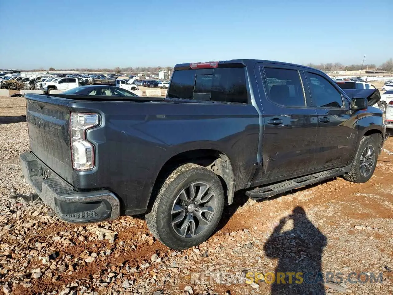 3 Photograph of a damaged car 3GCUYDED7KG172795 CHEVROLET ALL Models 2019