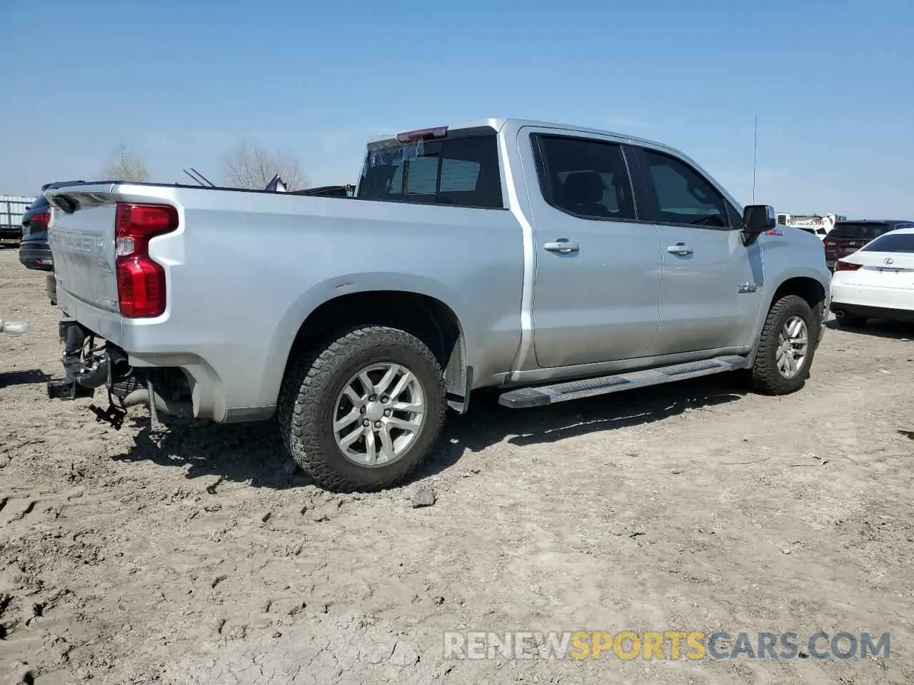 3 Photograph of a damaged car 3GCUYDED8KG296218 CHEVROLET ALL Models 2019