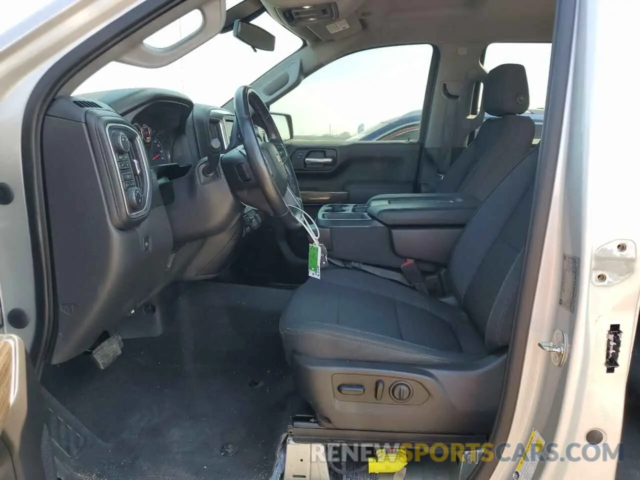 7 Photograph of a damaged car 3GCUYDED8KG296218 CHEVROLET ALL Models 2019