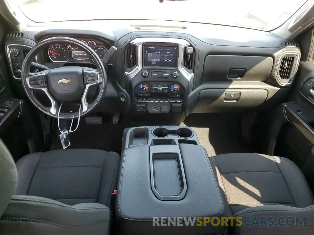 8 Photograph of a damaged car 3GCUYDED8KG296218 CHEVROLET ALL Models 2019