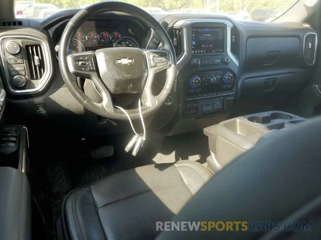 8 Photograph of a damaged car 3GCUYDED9KG202458 CHEVROLET ALL Models 2019