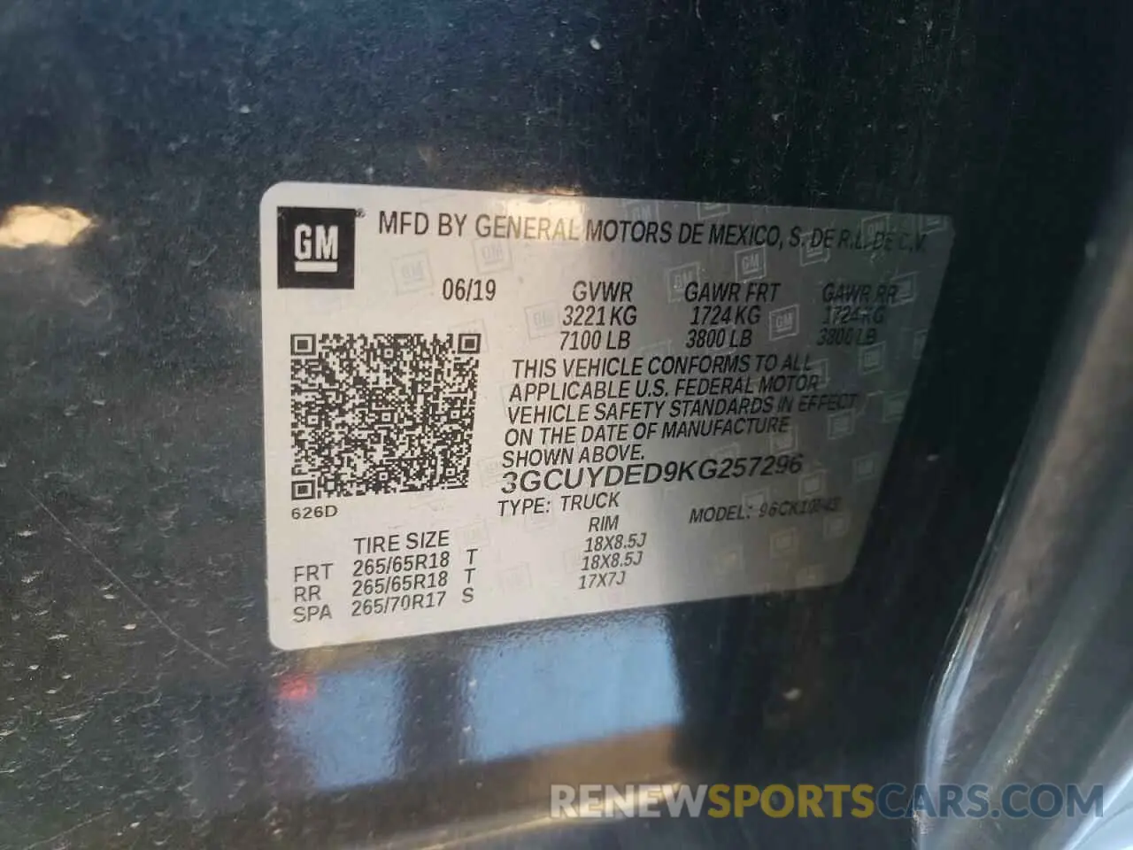 14 Photograph of a damaged car 3GCUYDED9KG257296 CHEVROLET ALL Models 2019