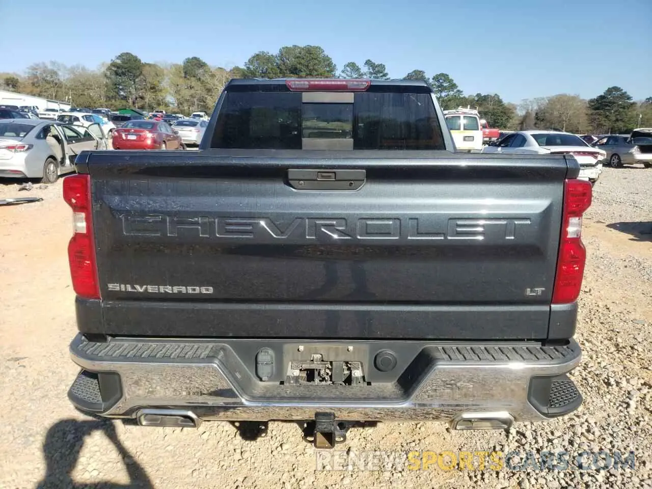 6 Photograph of a damaged car 3GCUYDED9KG257296 CHEVROLET ALL Models 2019