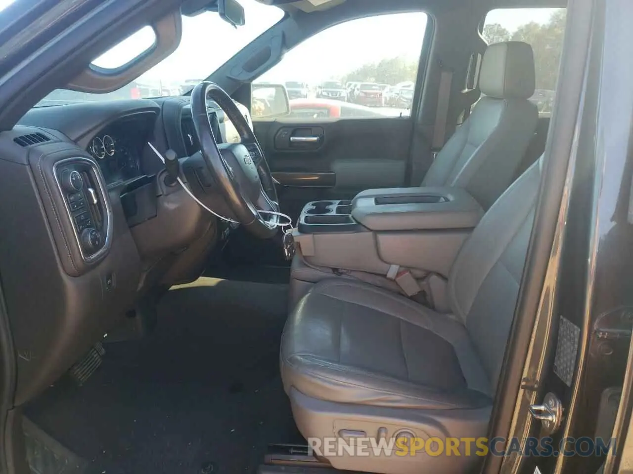 7 Photograph of a damaged car 3GCUYDED9KG257296 CHEVROLET ALL Models 2019