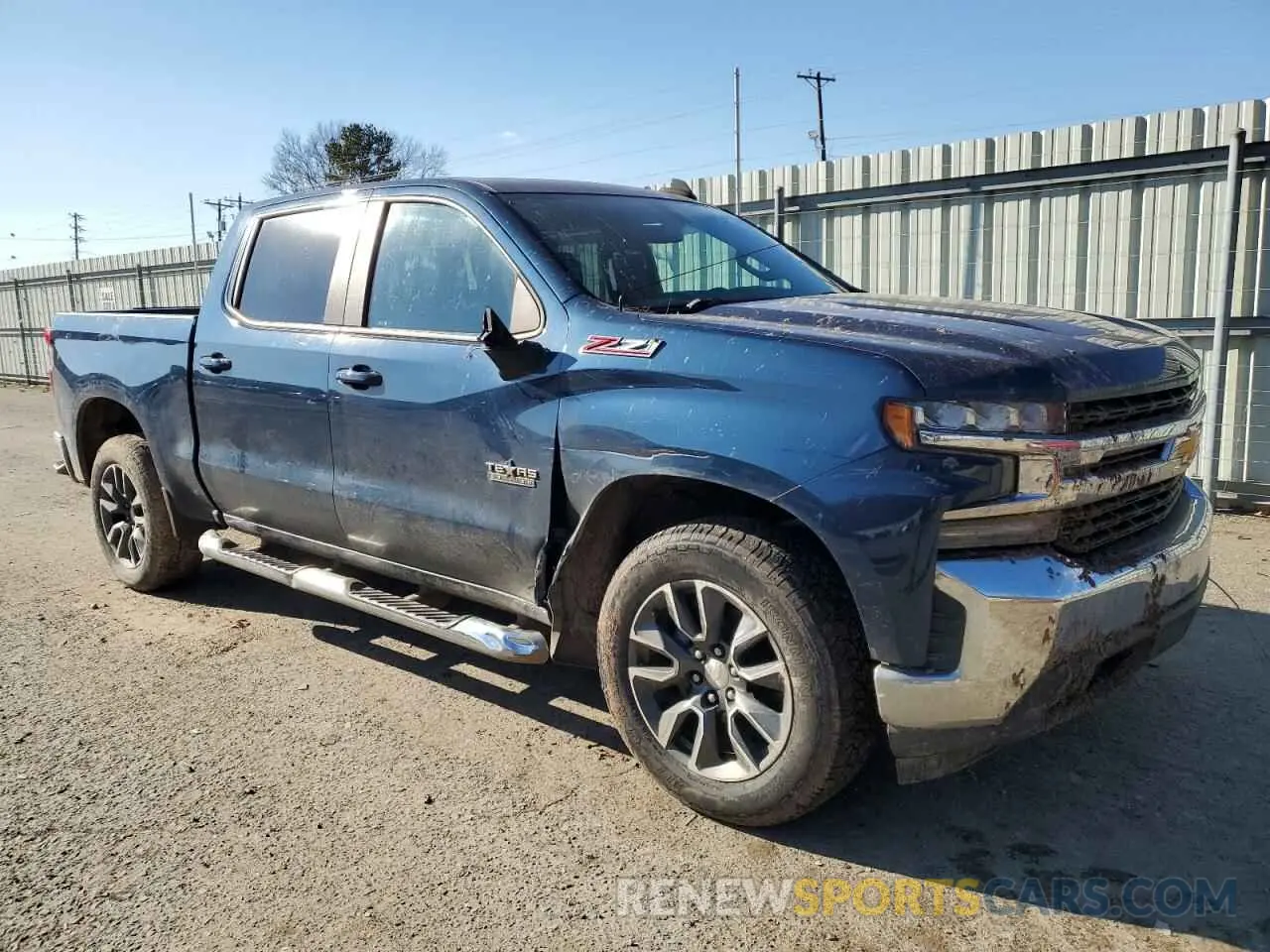 4 Photograph of a damaged car 3GCUYDEDXKG156252 CHEVROLET ALL Models 2019