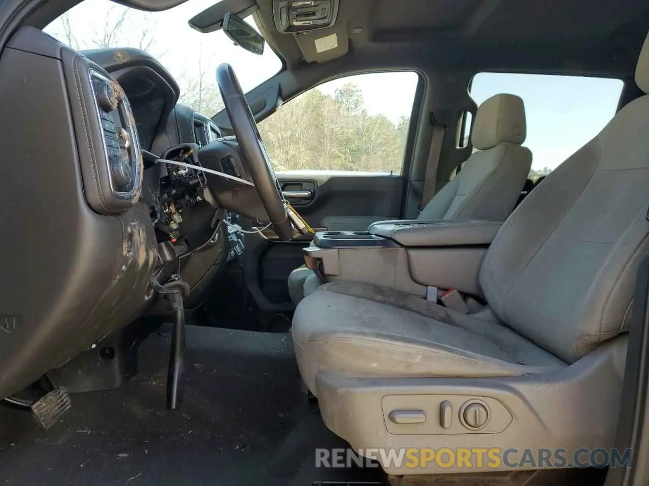7 Photograph of a damaged car 3GCUYDEDXKG156252 CHEVROLET ALL Models 2019