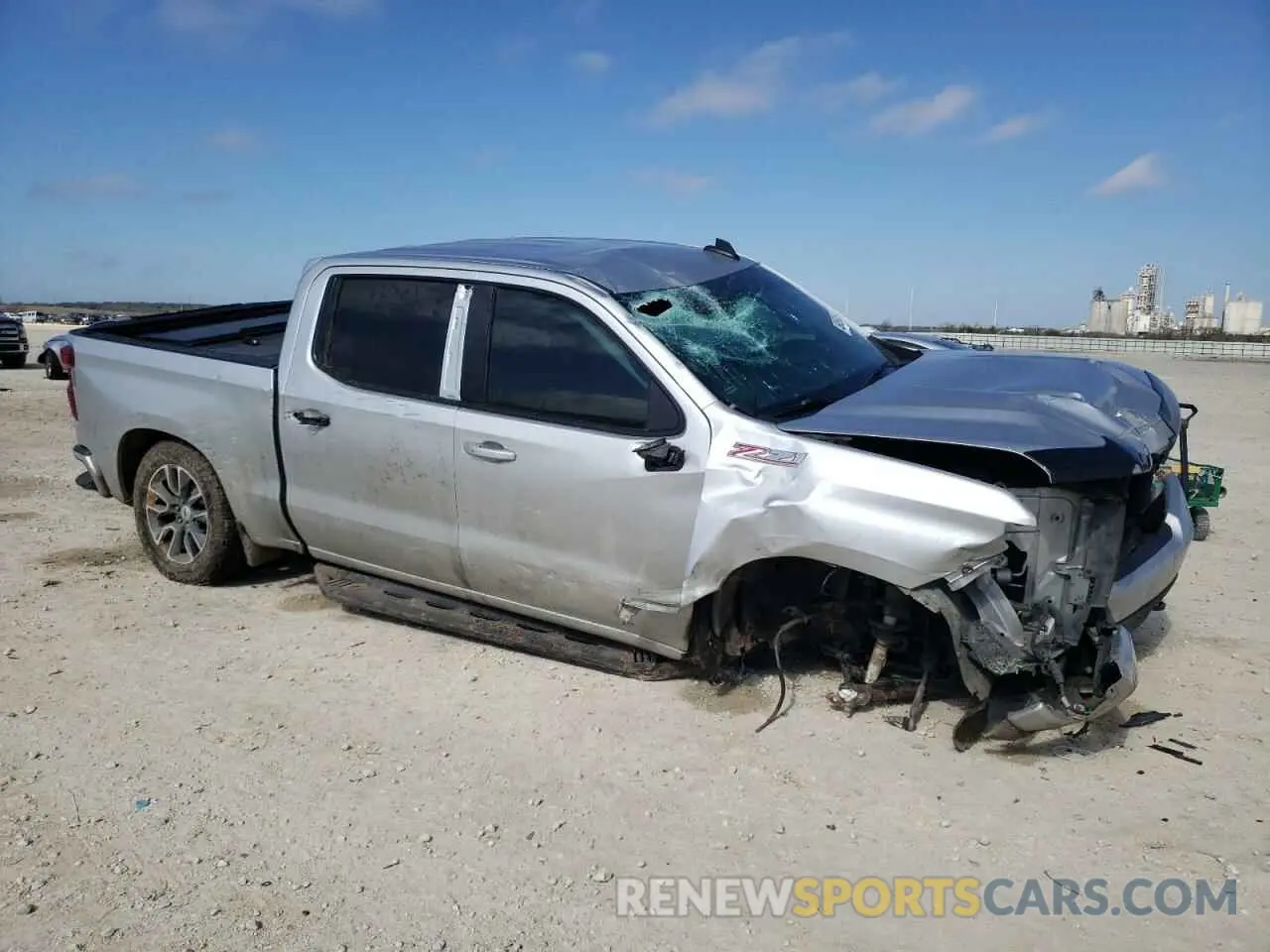 4 Photograph of a damaged car 3GCUYEED7KG116460 CHEVROLET ALL Models 2019