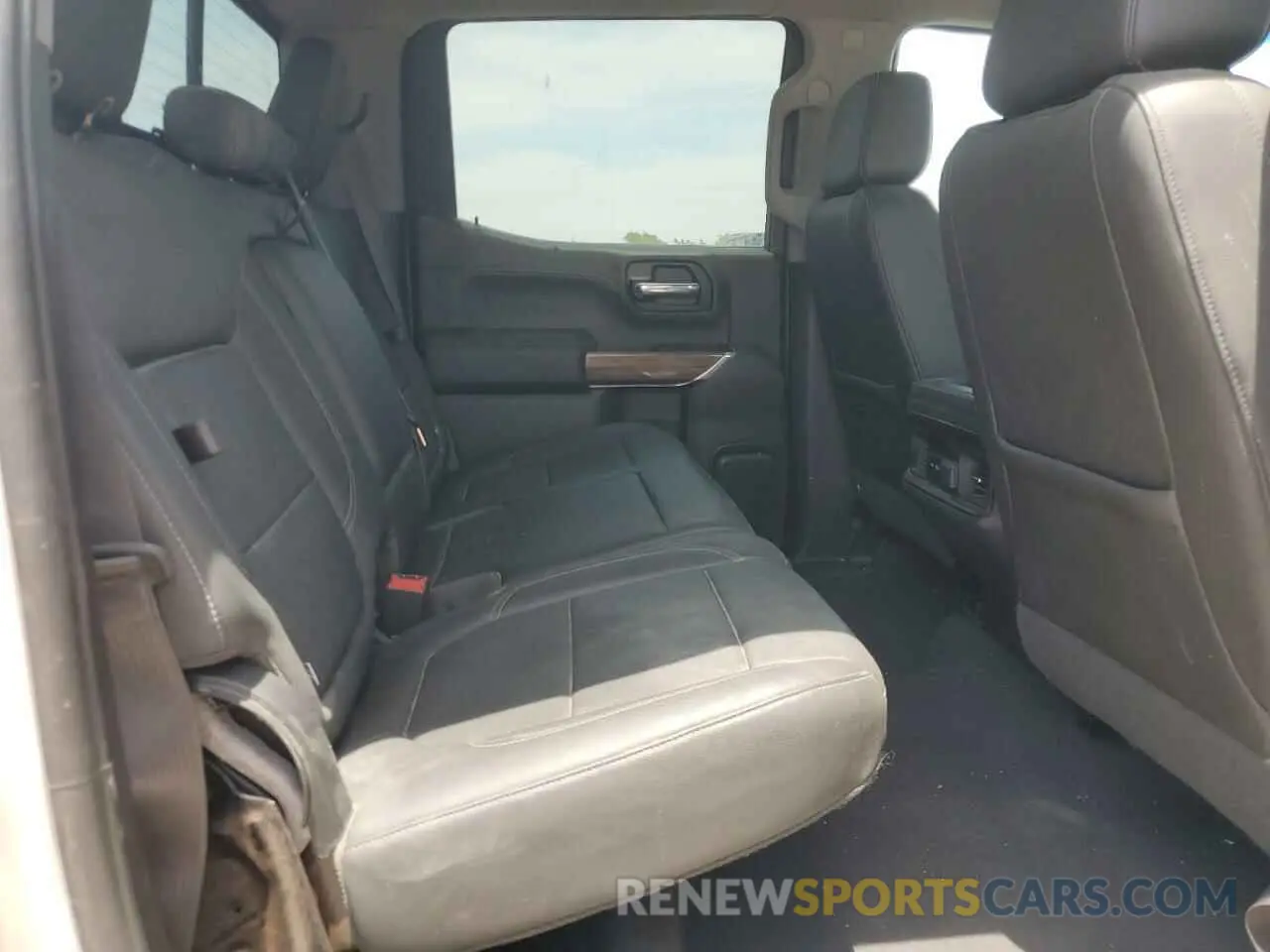 10 Photograph of a damaged car 3GCUYEEDXKG288272 CHEVROLET ALL Models 2019