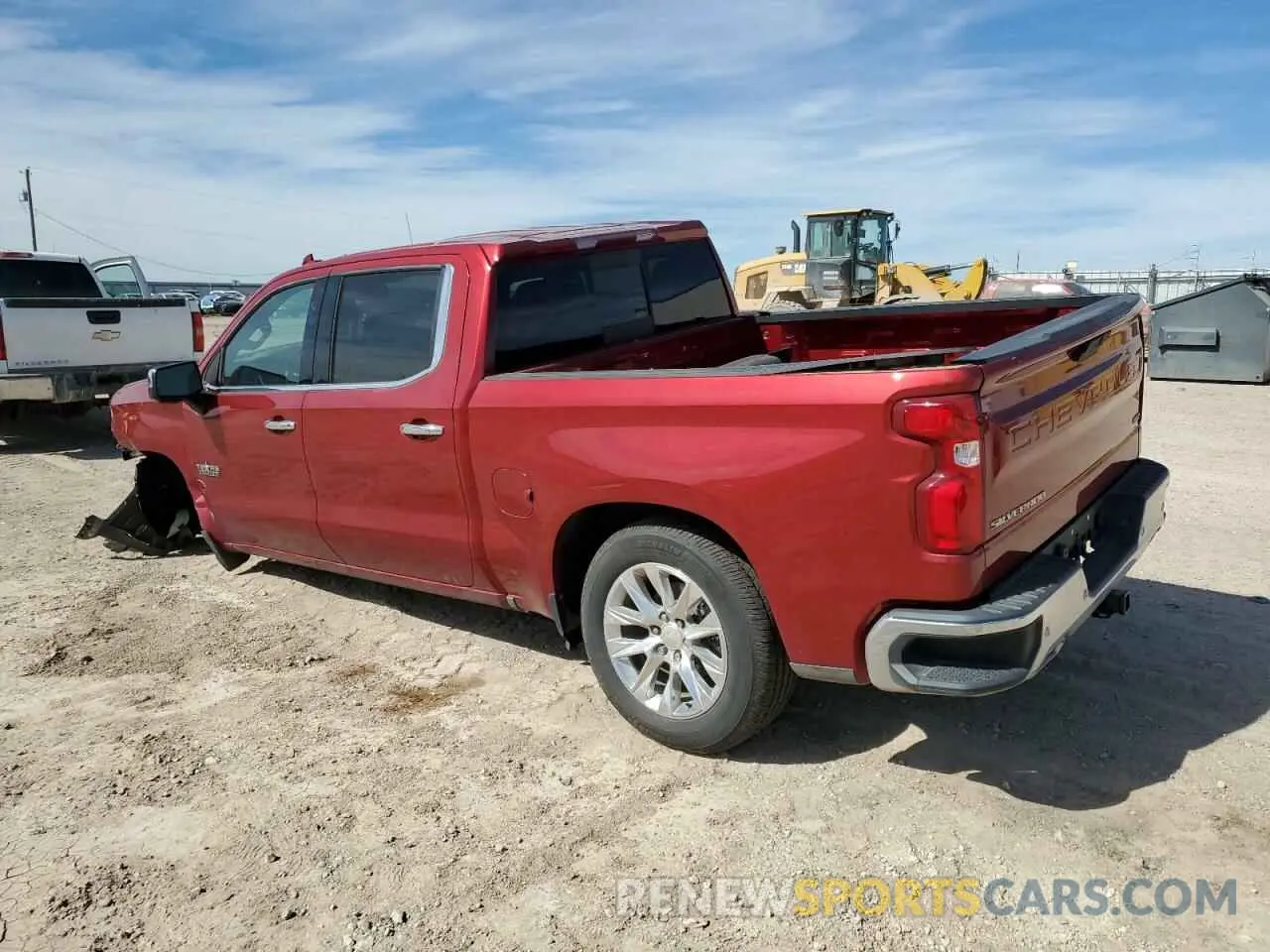 2 Photograph of a damaged car 3GCUYGED5KG132684 CHEVROLET ALL Models 2019