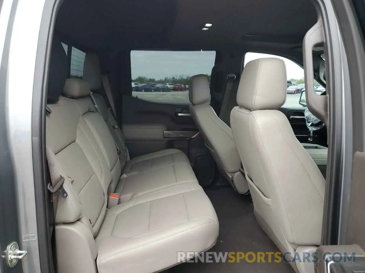 10 Photograph of a damaged car 3GCUYGED7KG146635 CHEVROLET ALL Models 2019