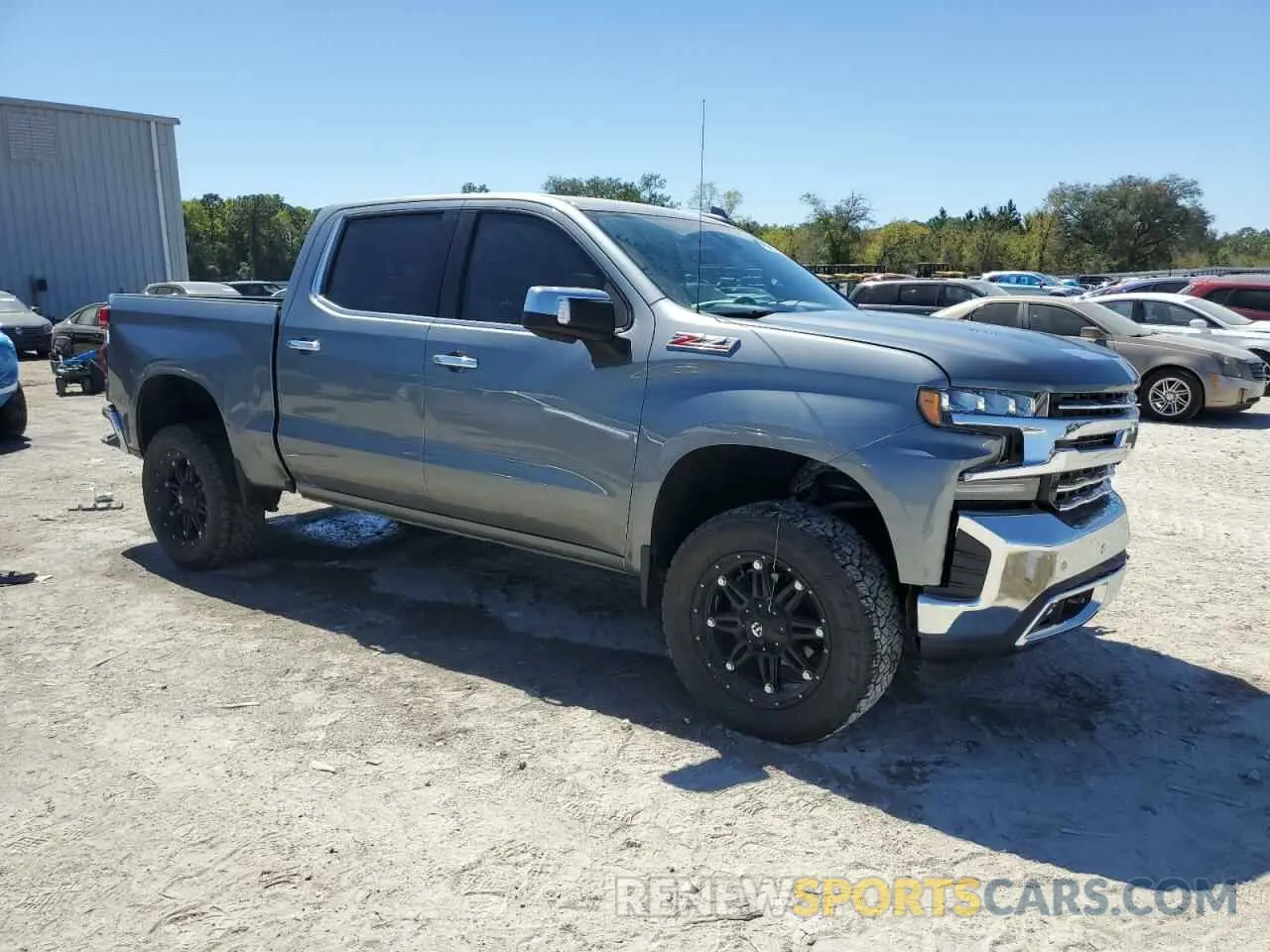 4 Photograph of a damaged car 3GCUYGEL9KG264662 CHEVROLET ALL Models 2019