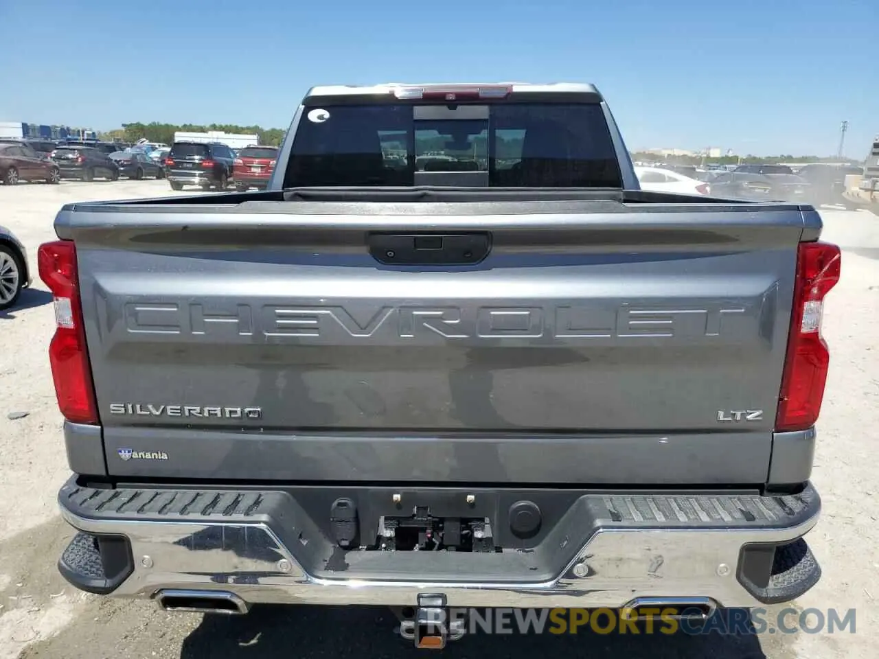 6 Photograph of a damaged car 3GCUYGEL9KG264662 CHEVROLET ALL Models 2019