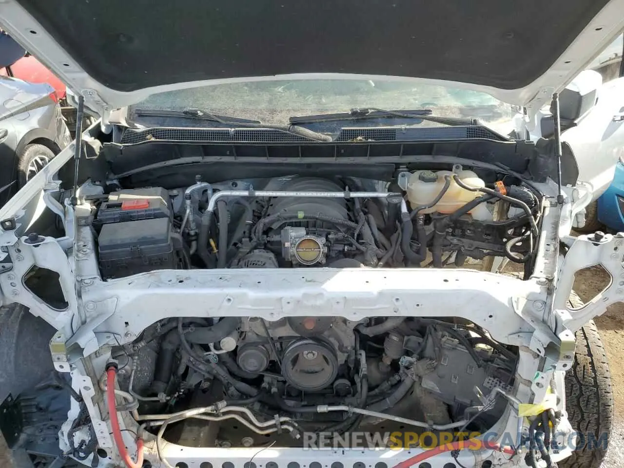 13 Photograph of a damaged car 3GCUYHED4KG147098 CHEVROLET ALL Models 2019