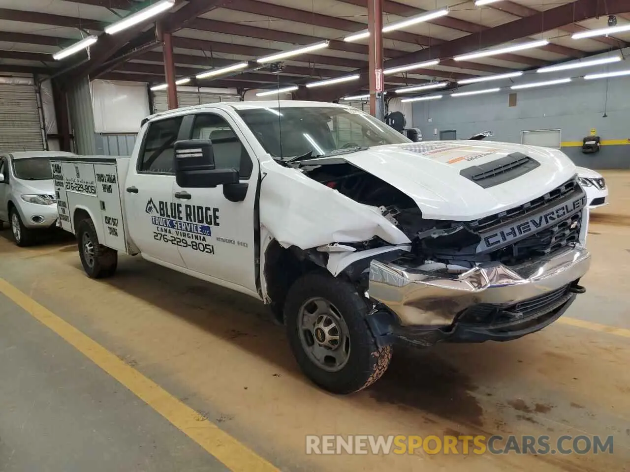 4 Photograph of a damaged car 1GC1YLEY5LF242250 CHEVROLET ALL Models 2020