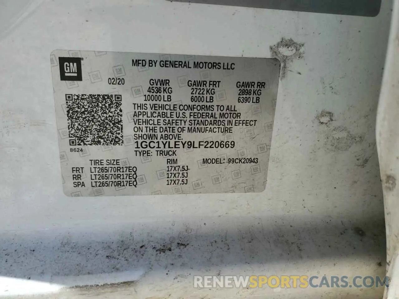 12 Photograph of a damaged car 1GC1YLEY9LF220669 CHEVROLET ALL Models 2020