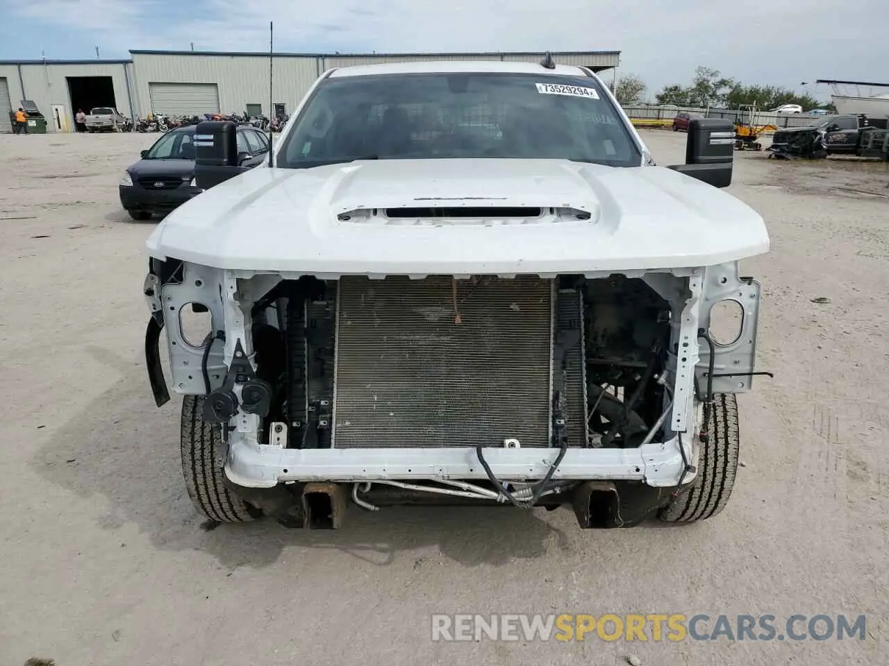 5 Photograph of a damaged car 1GC1YNEY2LF311682 CHEVROLET ALL Models 2020