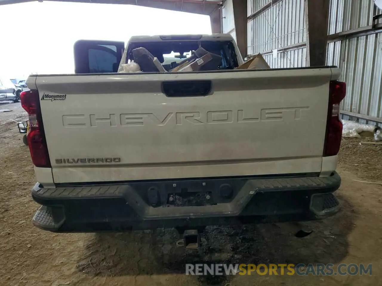 6 Photograph of a damaged car 1GC2WLE76LF331424 CHEVROLET ALL Models 2020