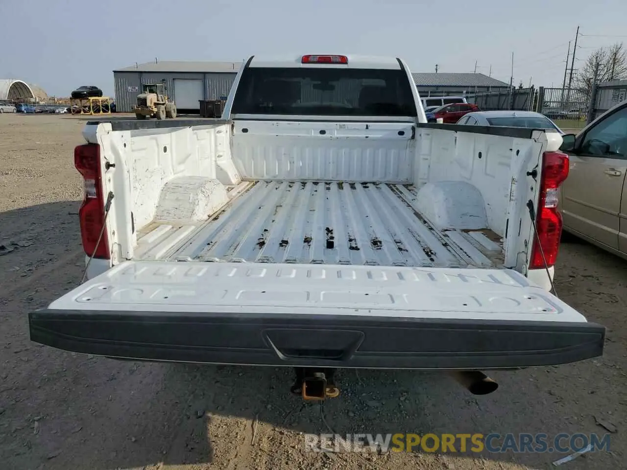 10 Photograph of a damaged car 1GC3YLE71LF244657 CHEVROLET ALL Models 2020