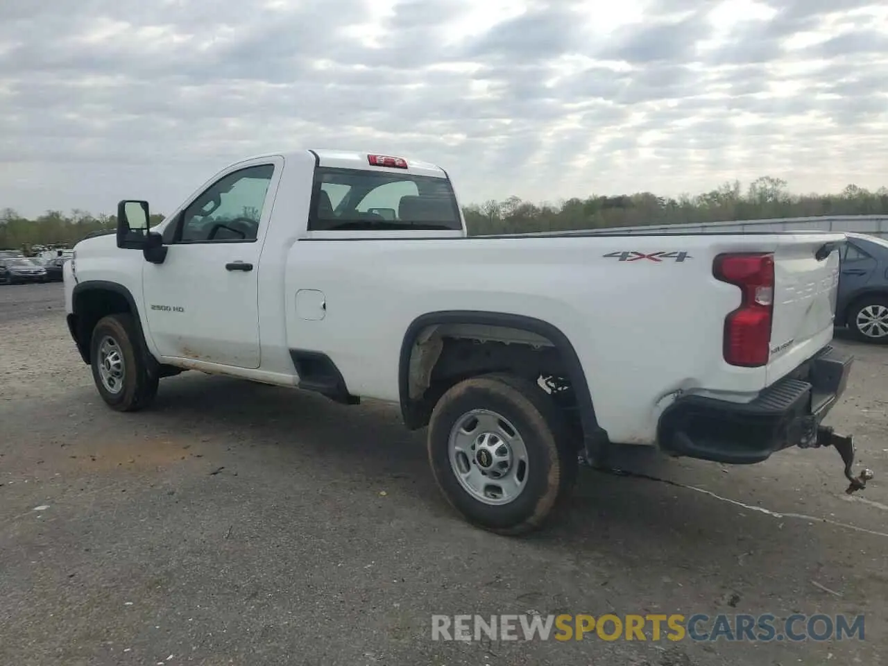 2 Photograph of a damaged car 1GC3YLE78LF218587 CHEVROLET ALL Models 2020
