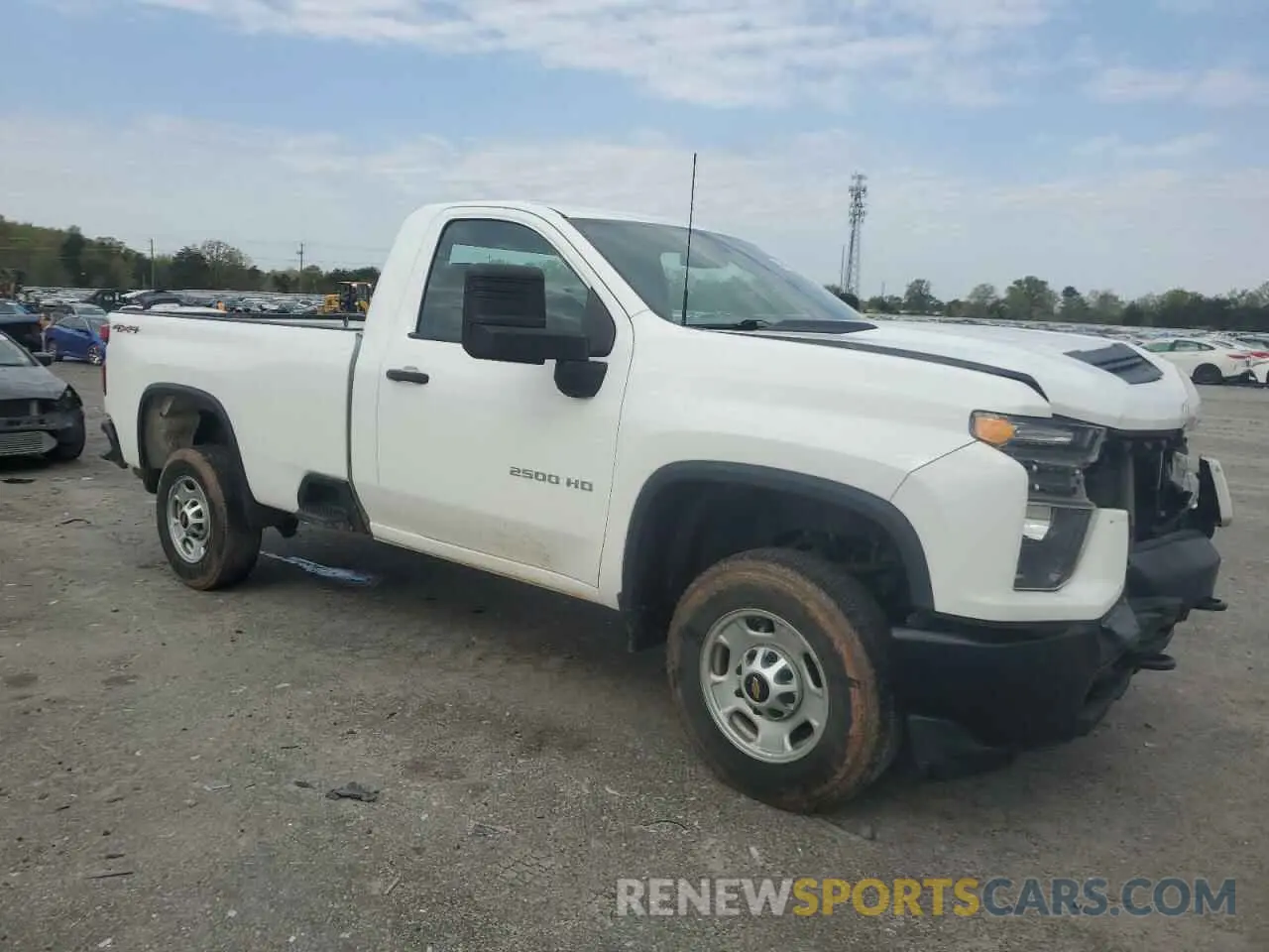 4 Photograph of a damaged car 1GC3YLE78LF218587 CHEVROLET ALL Models 2020