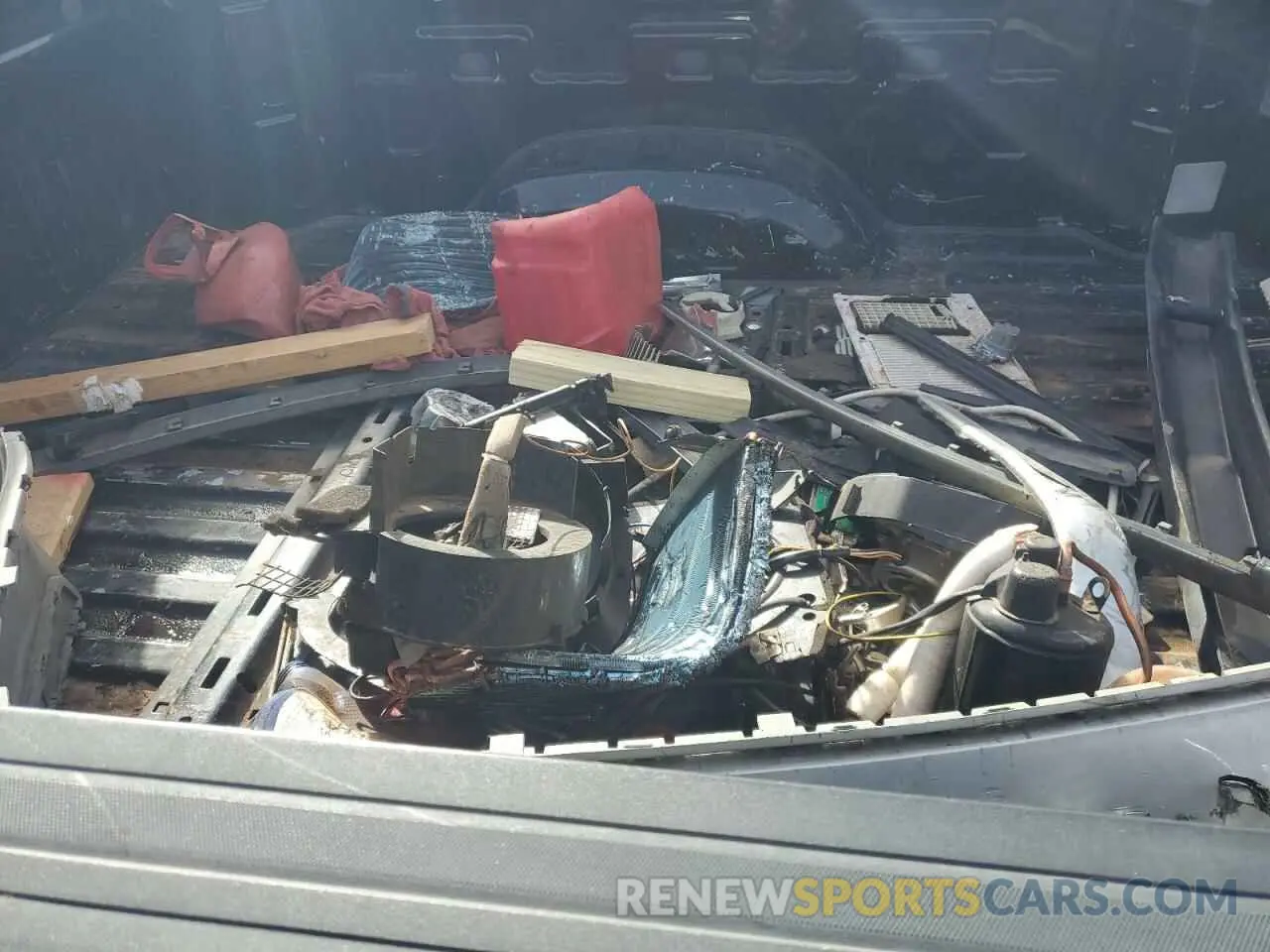 15 Photograph of a damaged car 1GC4WNE76LF222028 CHEVROLET ALL Models 2020