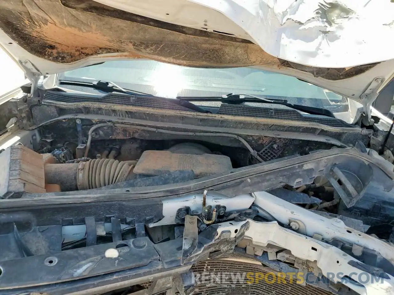11 Photograph of a damaged car 1GC4YLE72LF217603 CHEVROLET ALL Models 2020
