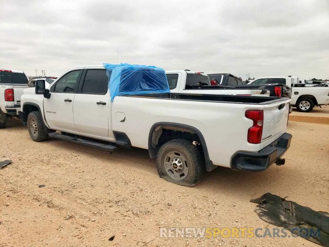 2 Photograph of a damaged car 1GC4YLE72LF217603 CHEVROLET ALL Models 2020