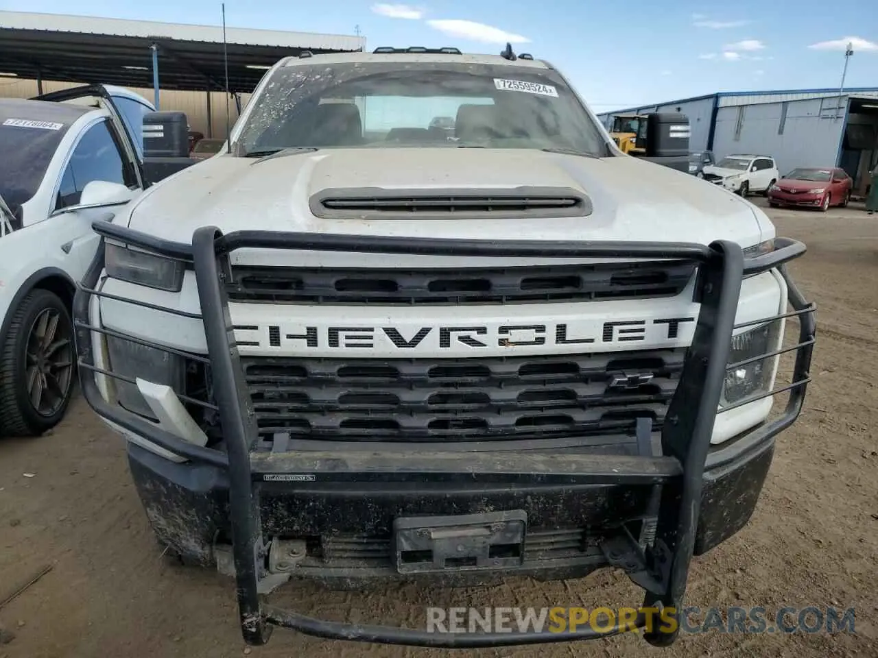 5 Photograph of a damaged car 1GC4YME71LF214990 CHEVROLET ALL Models 2020