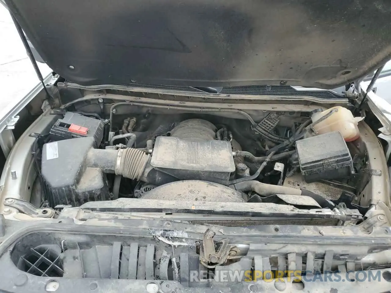 11 Photograph of a damaged car 1GC4YME73LF147485 CHEVROLET ALL Models 2020