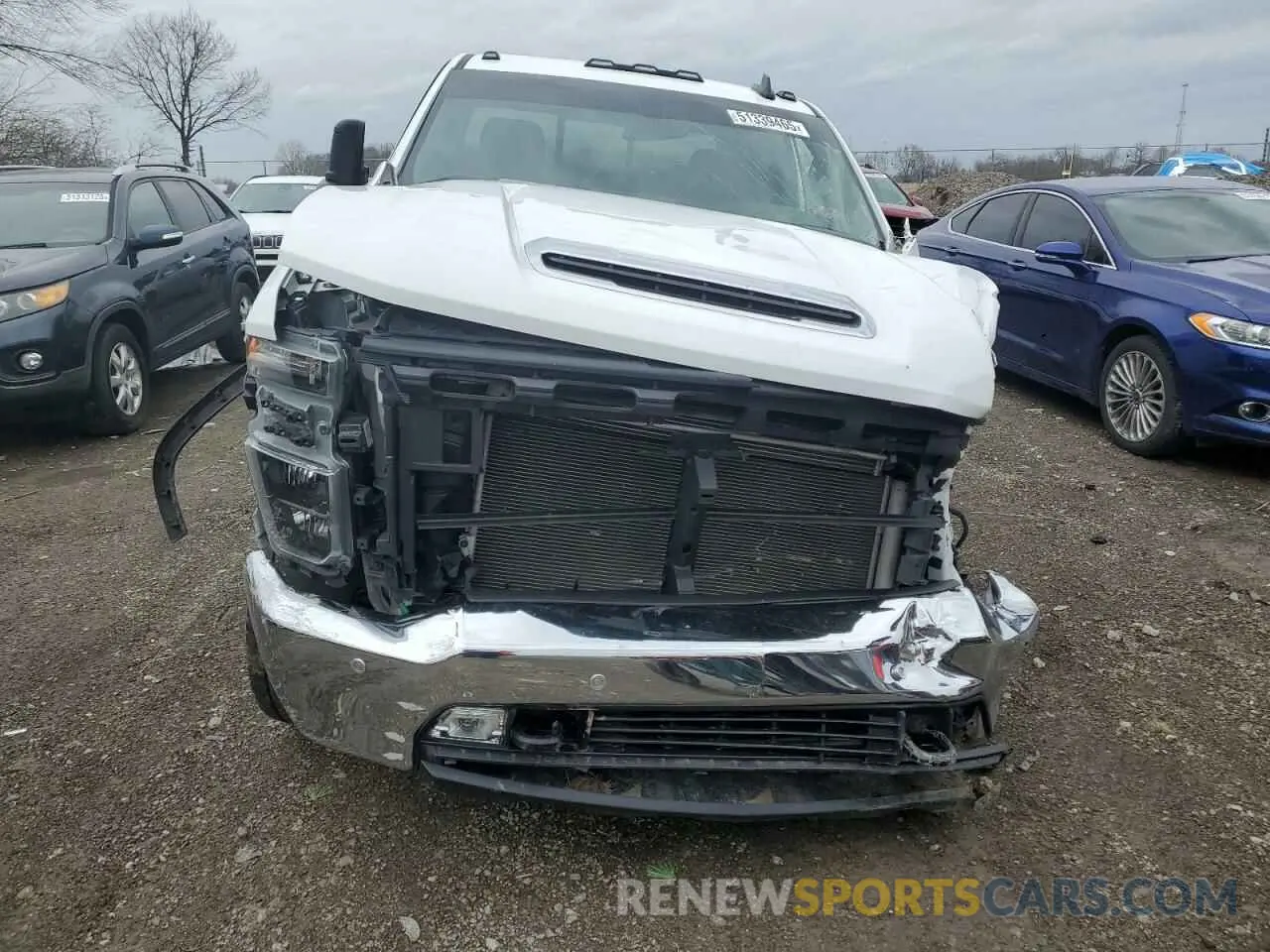 5 Photograph of a damaged car 1GC4YNE7XLF341968 CHEVROLET ALL Models 2020