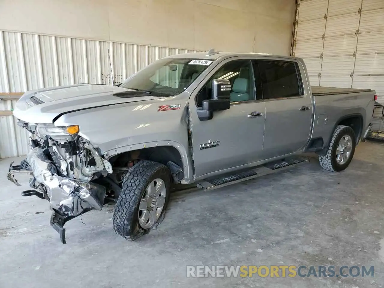 1 Photograph of a damaged car 1GC4YPE7XLF122648 CHEVROLET ALL Models 2020
