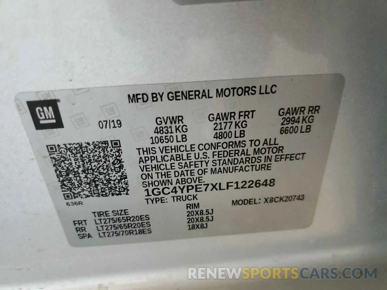 15 Photograph of a damaged car 1GC4YPE7XLF122648 CHEVROLET ALL Models 2020