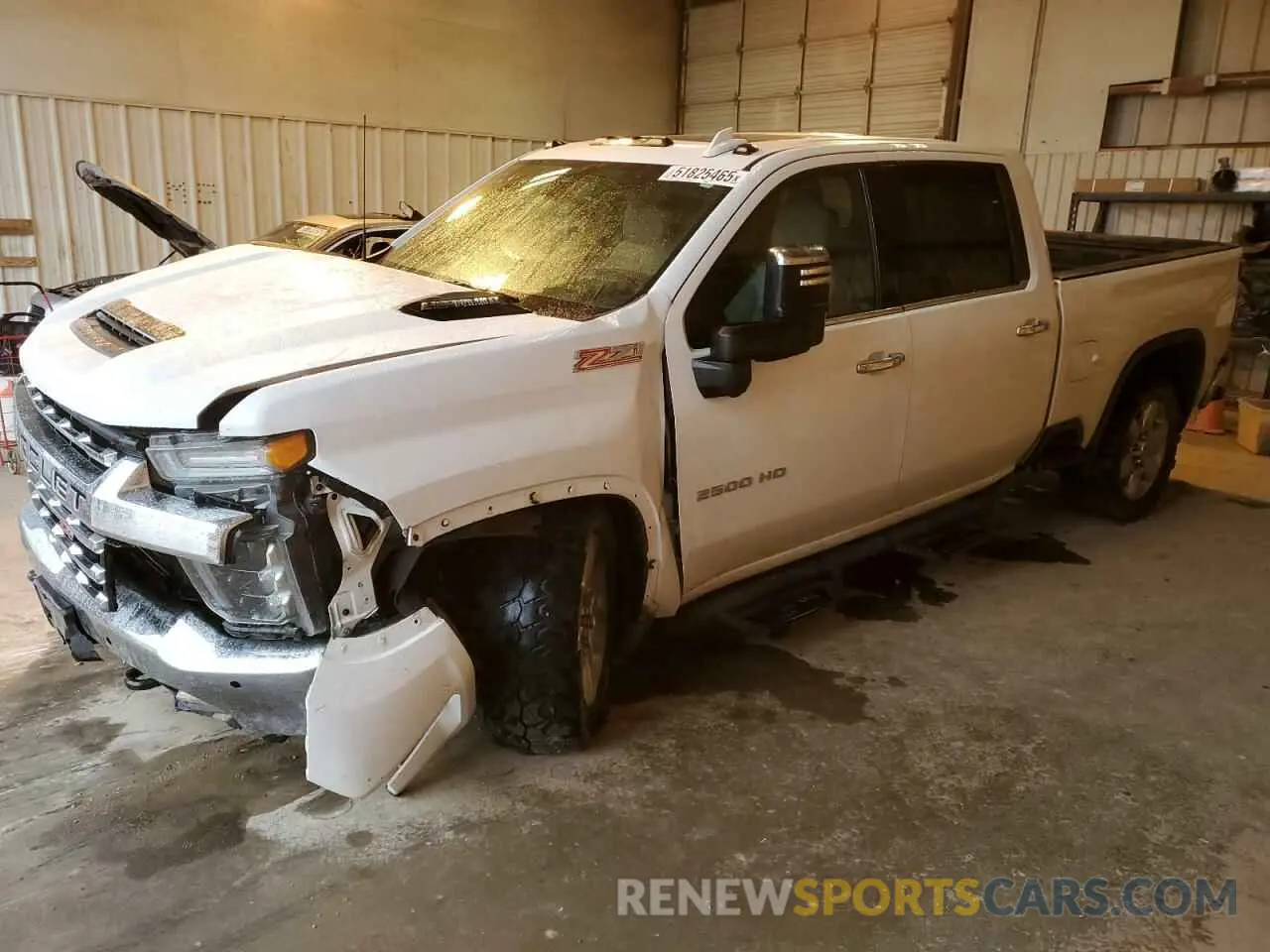1 Photograph of a damaged car 1GC4YPEY2LF100829 CHEVROLET ALL Models 2020