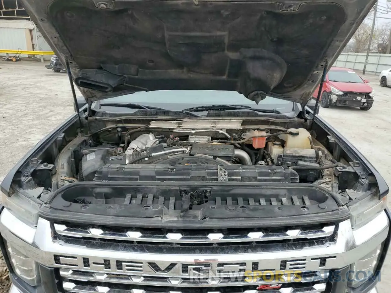 11 Photograph of a damaged car 1GC4YPEY6LF128391 CHEVROLET ALL Models 2020