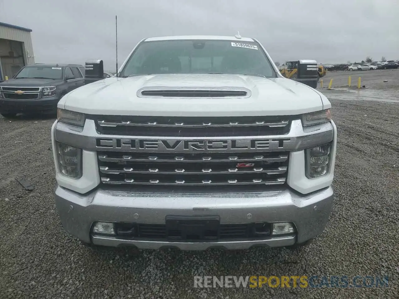 5 Photograph of a damaged car 1GC4YPEYXLF349251 CHEVROLET ALL Models 2020