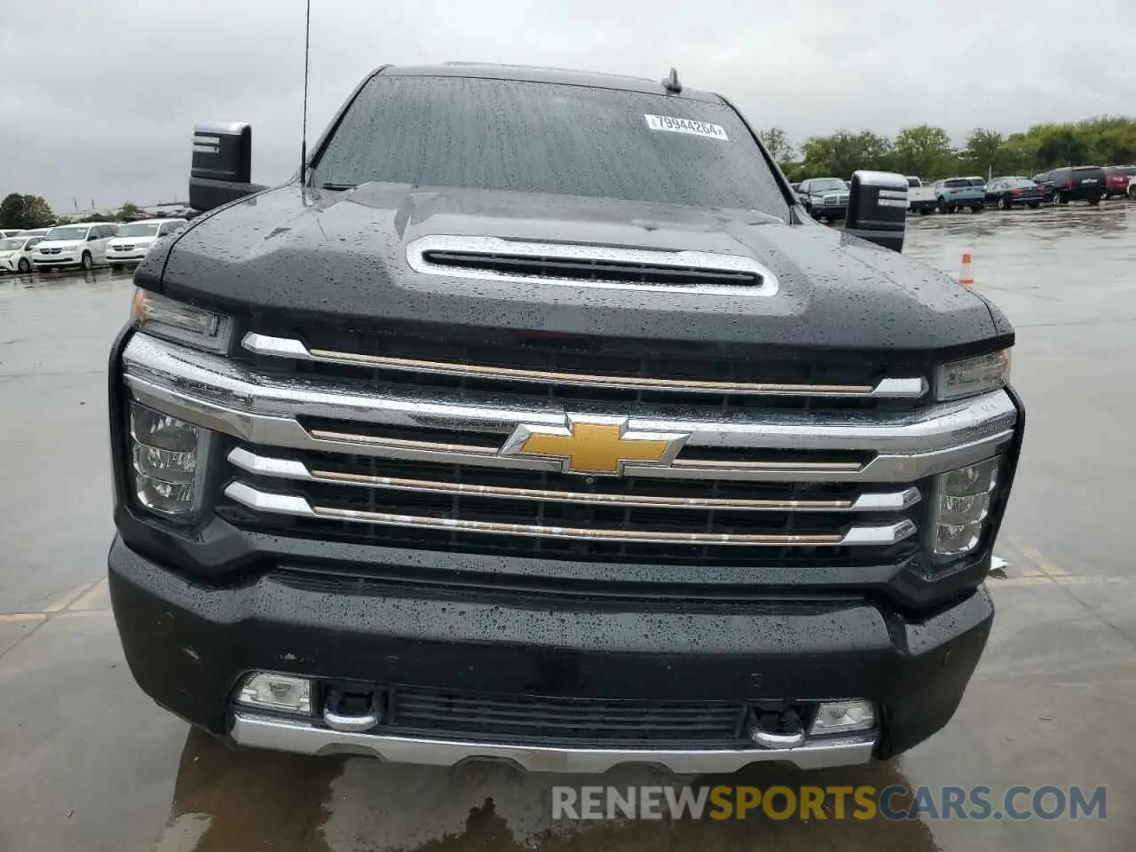 5 Photograph of a damaged car 1GC4YREY4LF216271 CHEVROLET ALL Models 2020