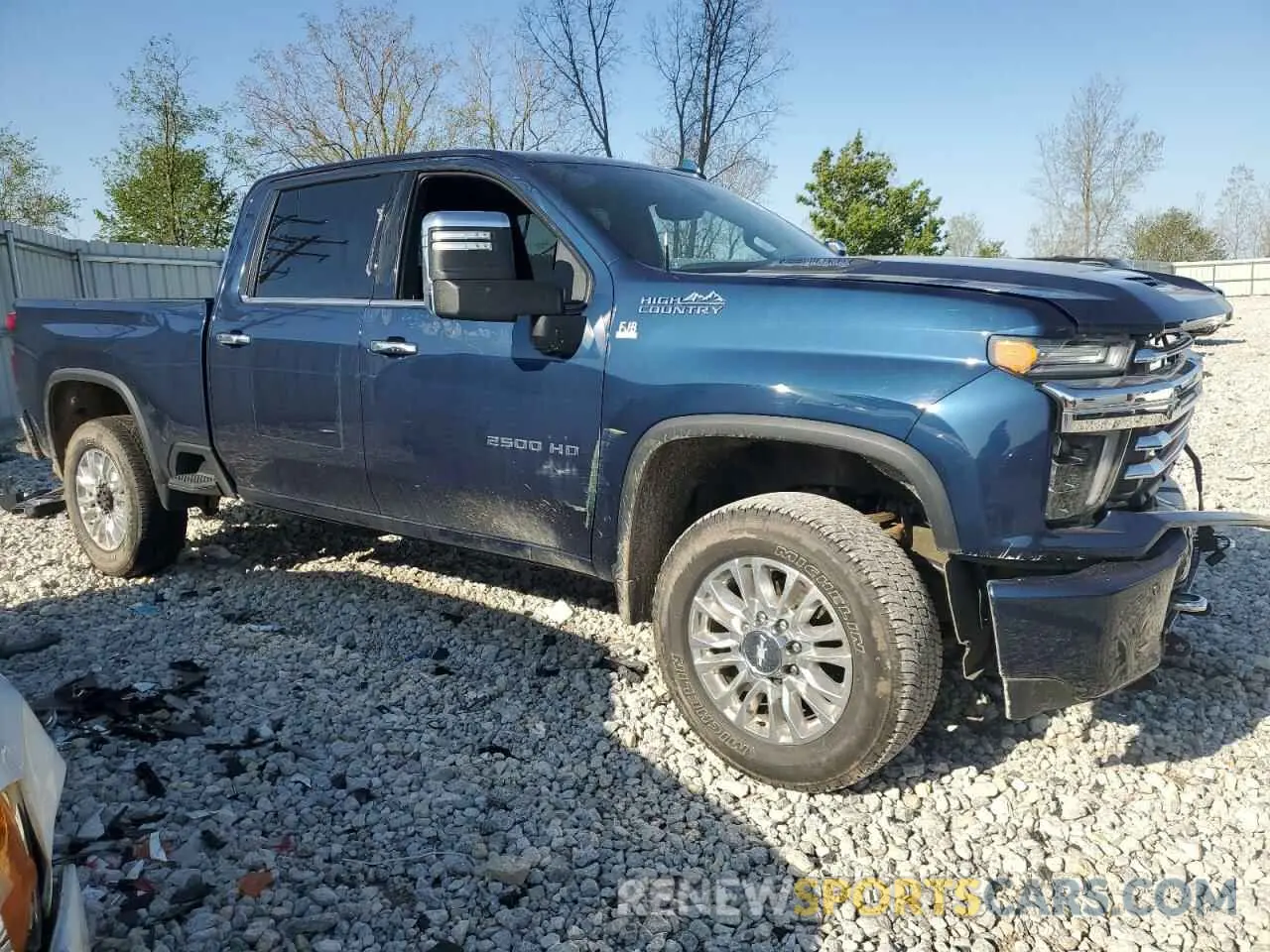 4 Photograph of a damaged car 1GC4YREY6LF124207 CHEVROLET ALL Models 2020