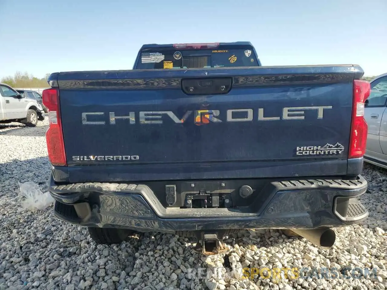 6 Photograph of a damaged car 1GC4YREY6LF124207 CHEVROLET ALL Models 2020